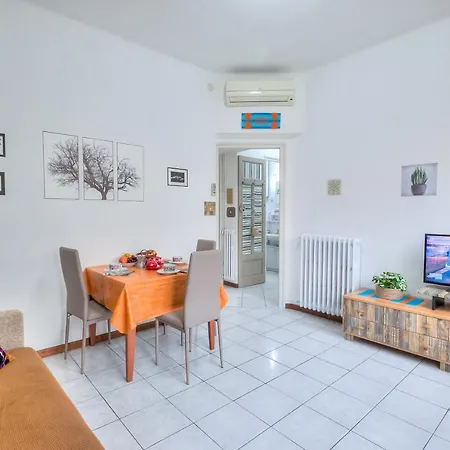 Apartment Margaret And Garden Sanremo